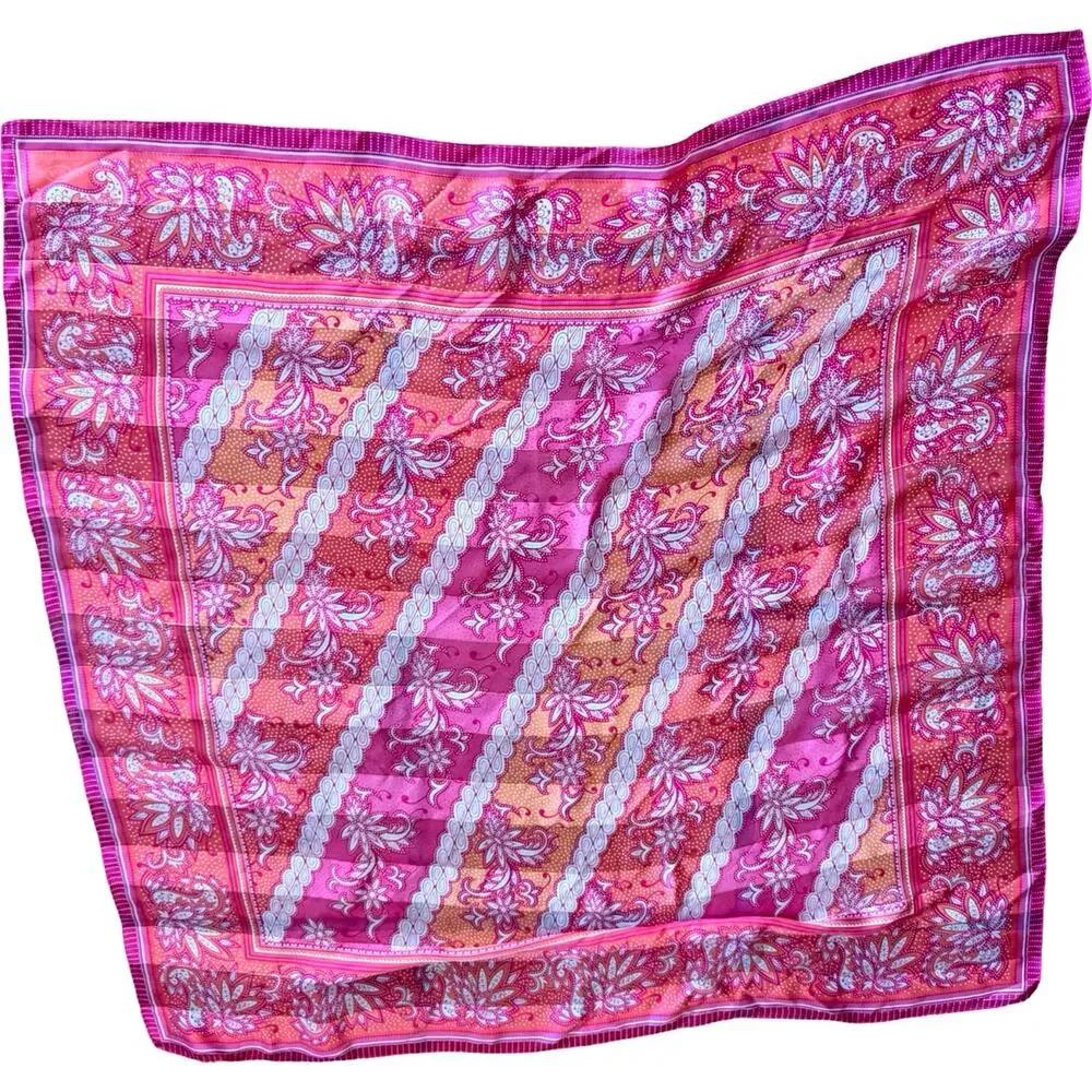 Oscar de la Renta radiant burst